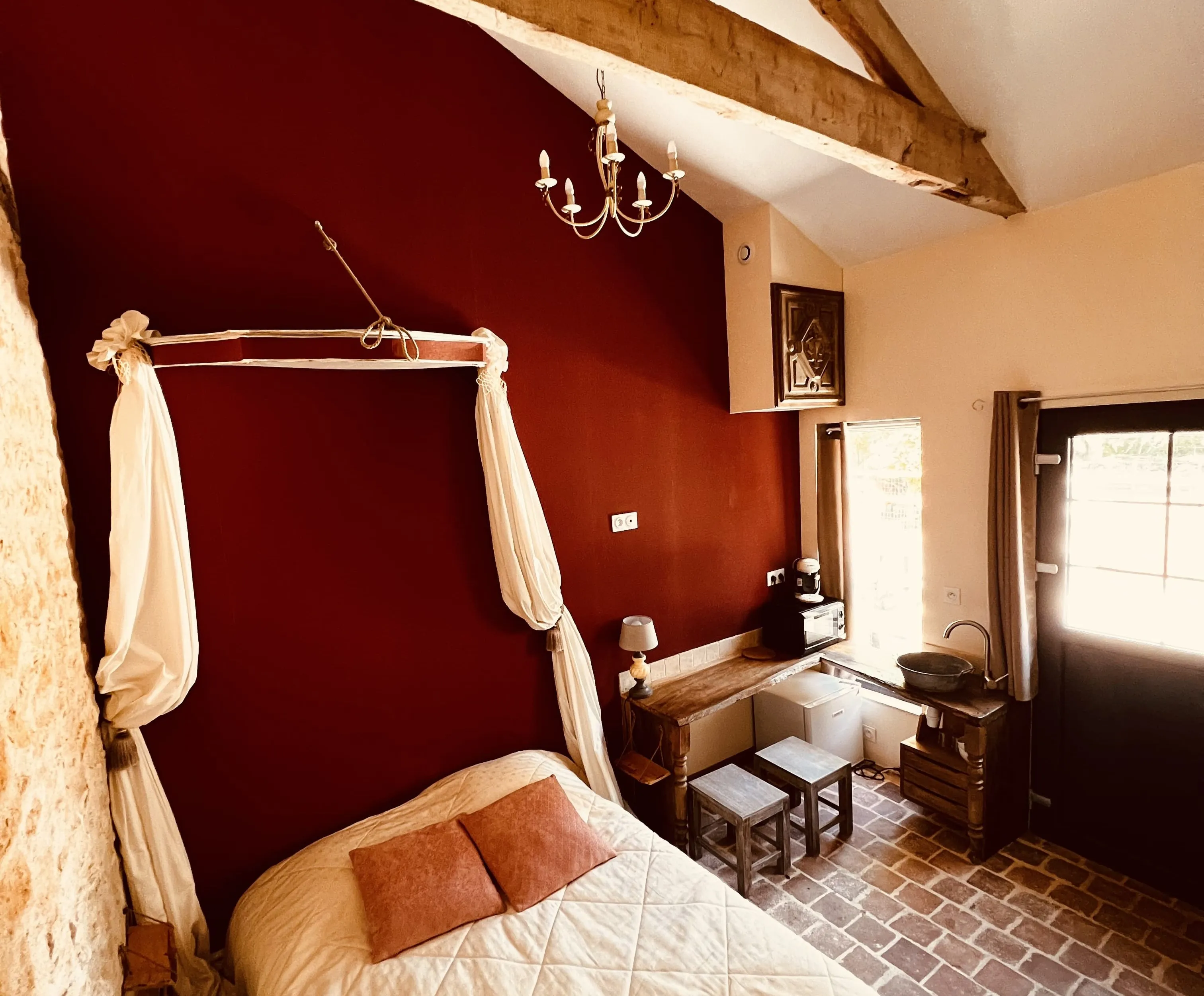 Mini-gîte confortable au Manoir le Mingreaud, Sainte-Gemme-la-Plaine